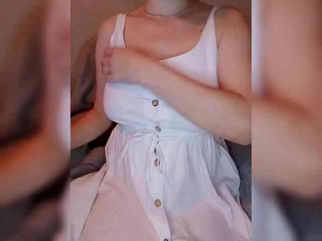 Liza_555 webcam
