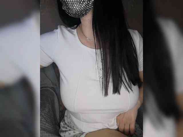 Liza_555 webcam