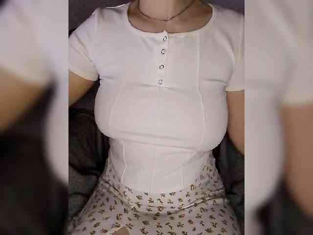 Liza_555 webcam