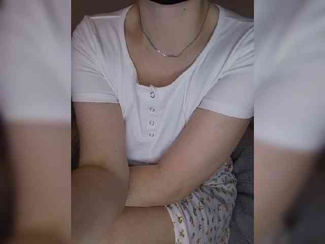 Liza_555 webcam