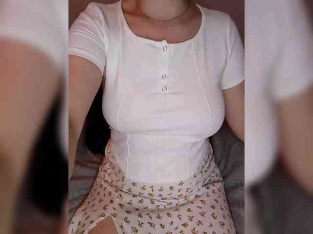 Liza_555 webcam
