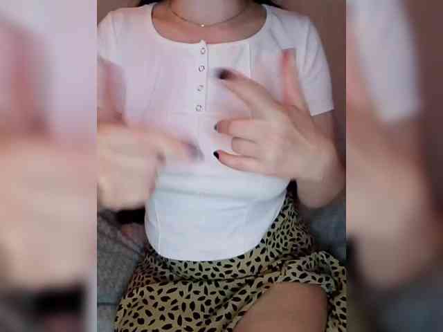 Liza_555 webcam