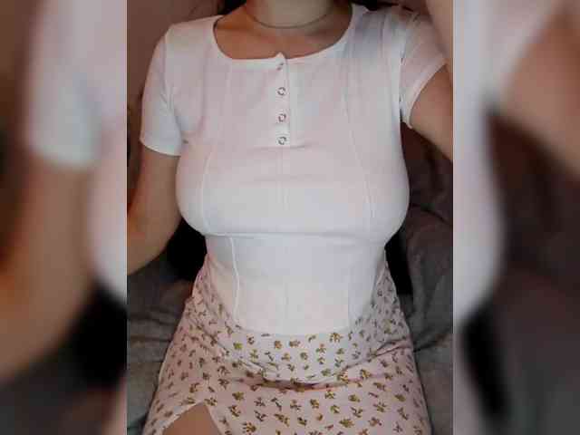 Liza_555 webcam