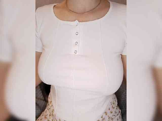 Liza_555 webcam