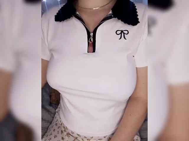 Liza_555 webcam