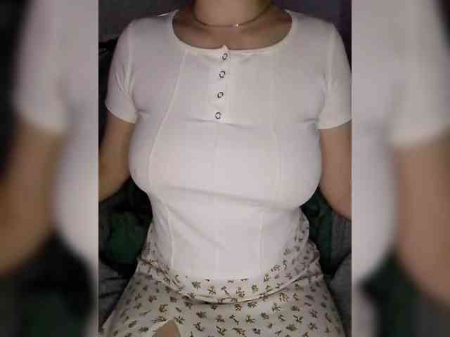 Liza_555 webcam