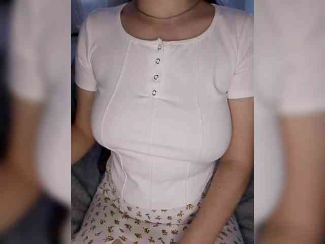 Liza_555 webcam