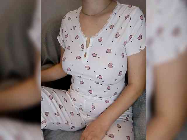 Liza_555 webcam