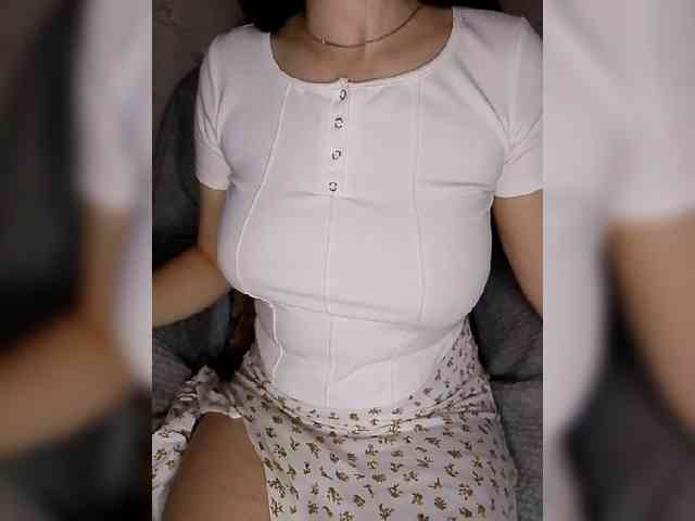 Liza_555 webcam