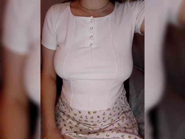 Liza_555 webcam