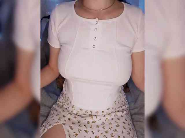 Liza_555 webcam