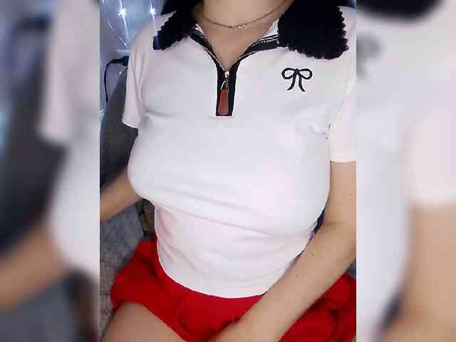 Liza_555 webcam