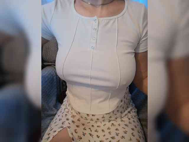 Liza_555 webcam