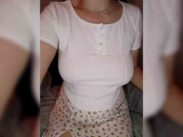 Liza_555 webcam
