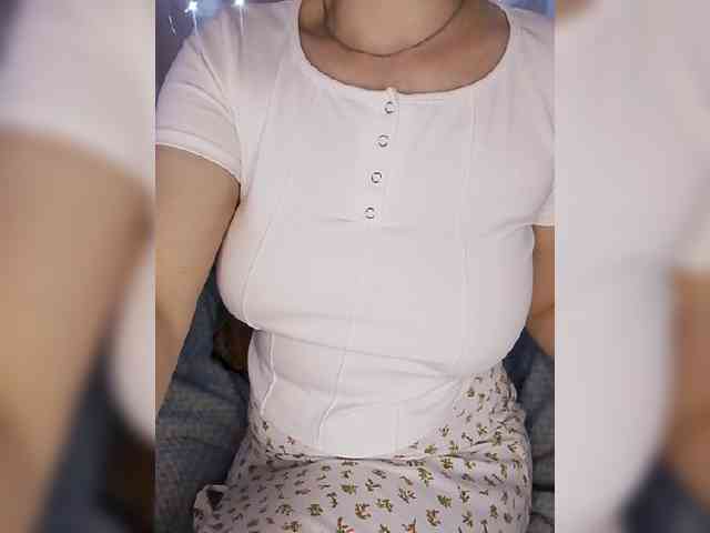 Liza_555 webcam