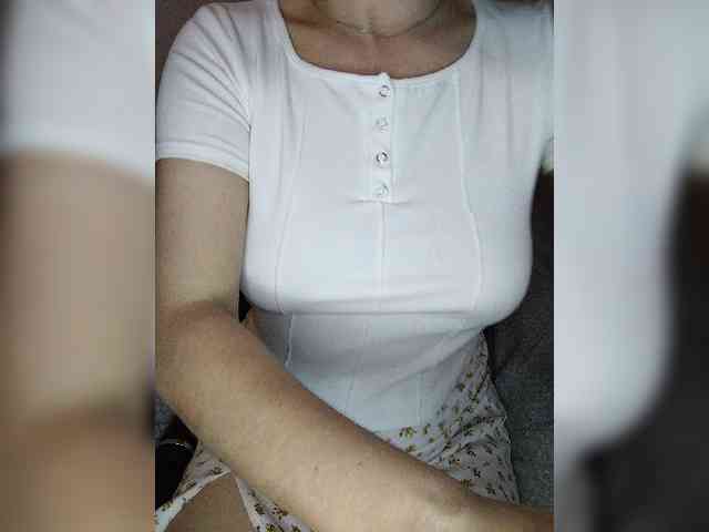 Liza_555 webcam