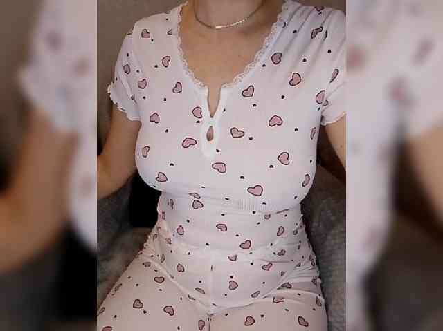 Liza_555 webcam