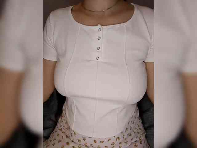 Liza_555 webcam