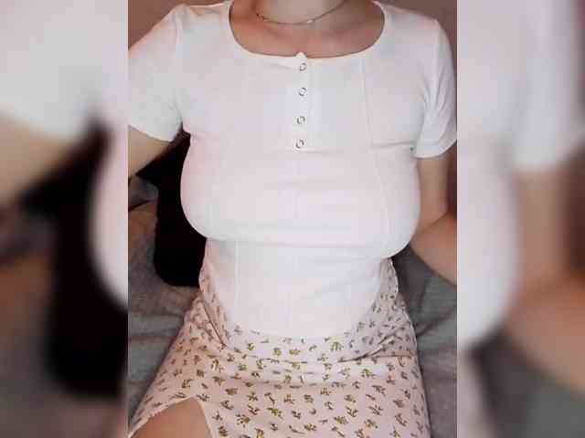 Liza_555 webcam