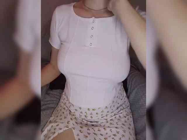 Liza_555 webcam