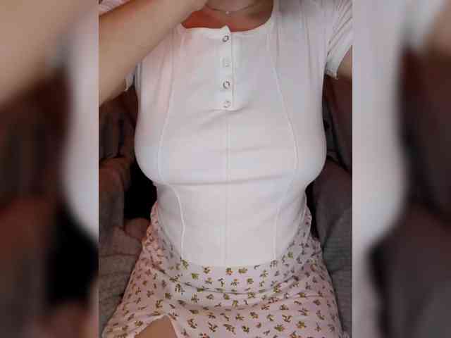 Liza_555 webcam