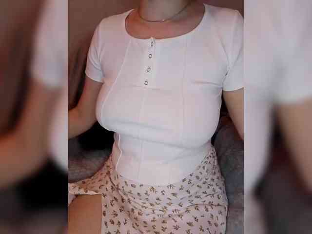 Liza_555 webcam
