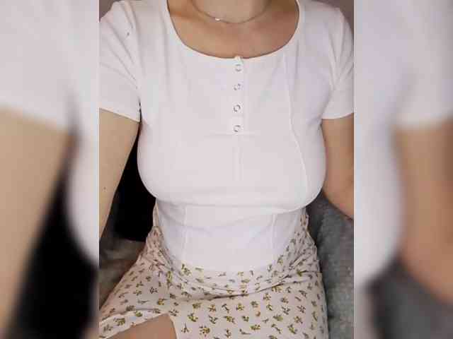 Liza_555 webcam