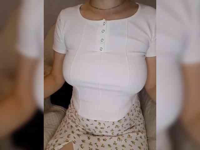 Liza_555 webcam