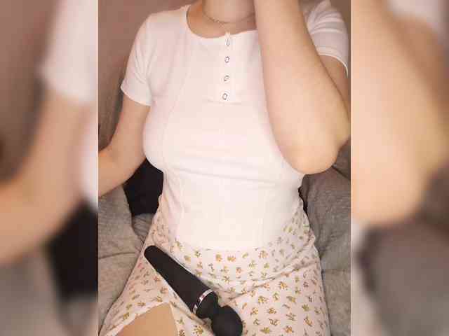 Liza_555 webcam