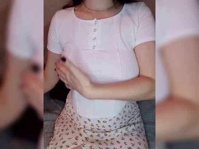 Liza_555 webcam