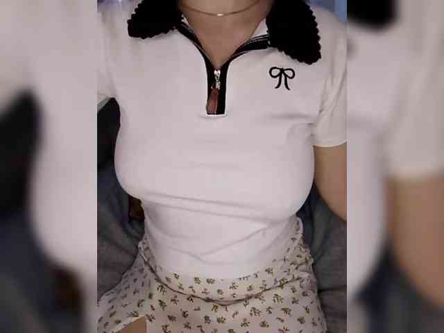 Liza_555 webcam