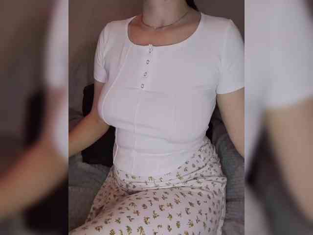 Liza_555 webcam