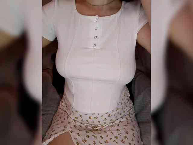 Liza_555 webcam