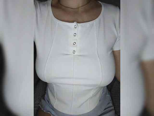 Liza_555 webcam