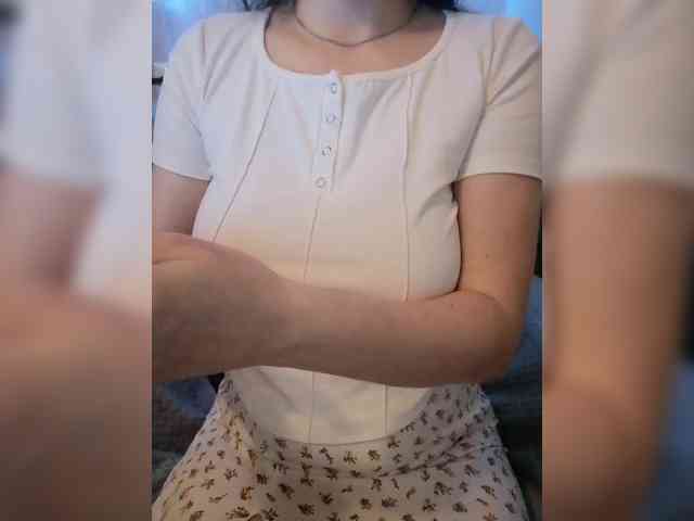 Liza_555 webcam