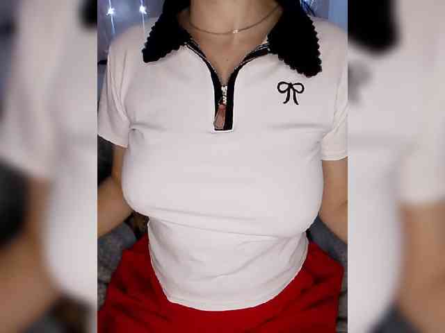 Liza_555 webcam