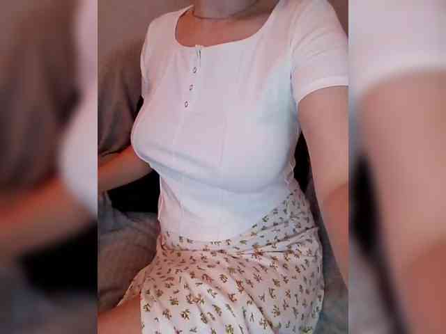 Liza_555 webcam