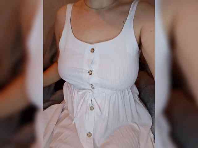 Liza_555 webcam