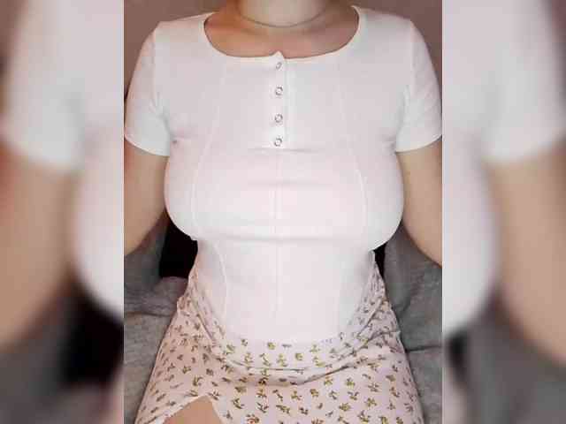 Liza_555 webcam