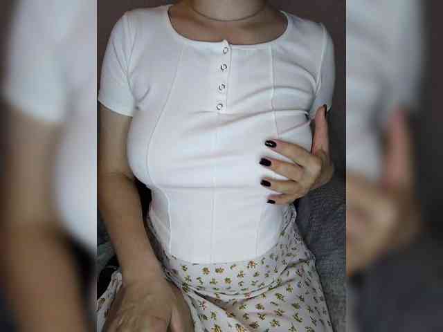 Liza_555 webcam
