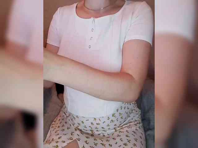 Liza_555 webcam