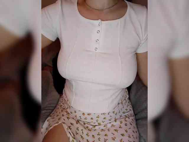 Liza_555 webcam