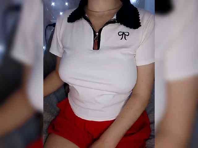 Liza_555 webcam