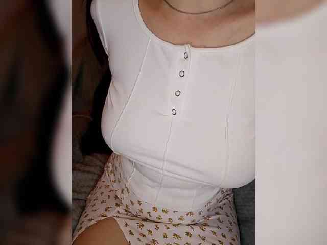 Liza_555 webcam