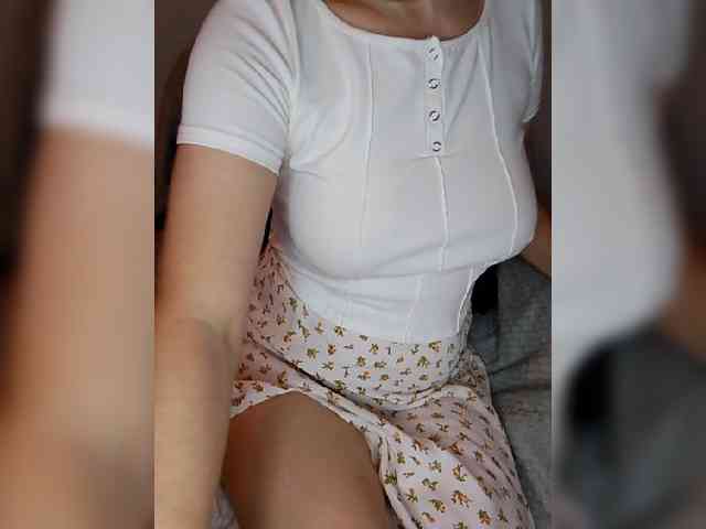 Liza_555 webcam