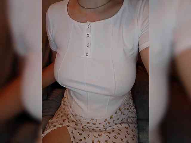 Liza_555 webcam