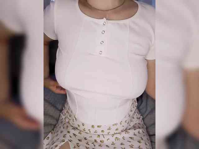 Liza_555 webcam