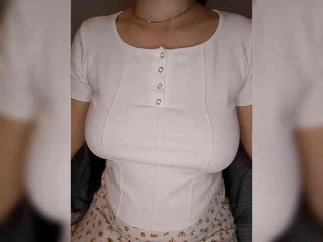 Liza_555 webcam