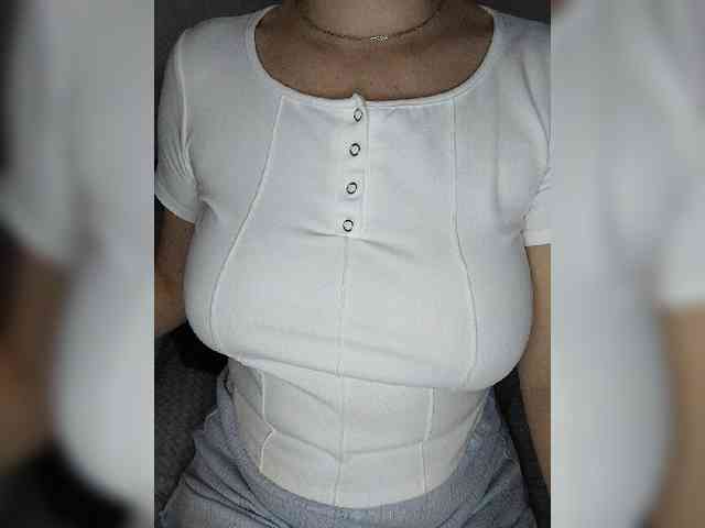 Liza_555 webcam