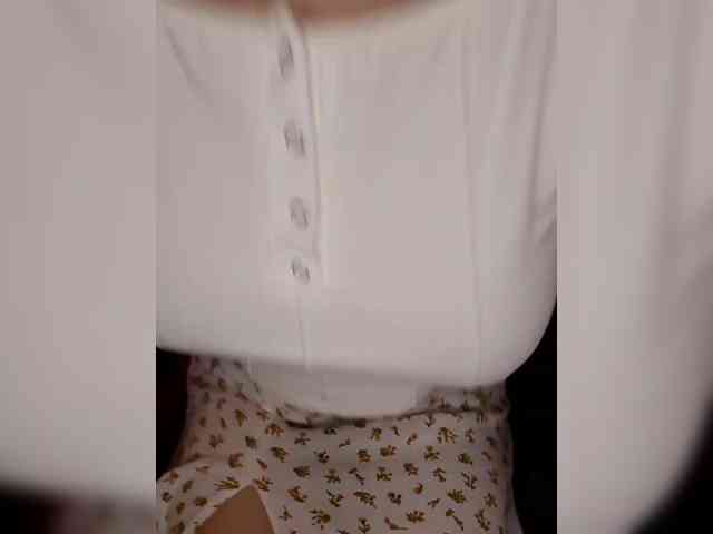 Liza_555 webcam